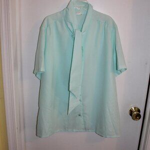 Vintage Mint Green Short Sleeve Blouse with made in Tie